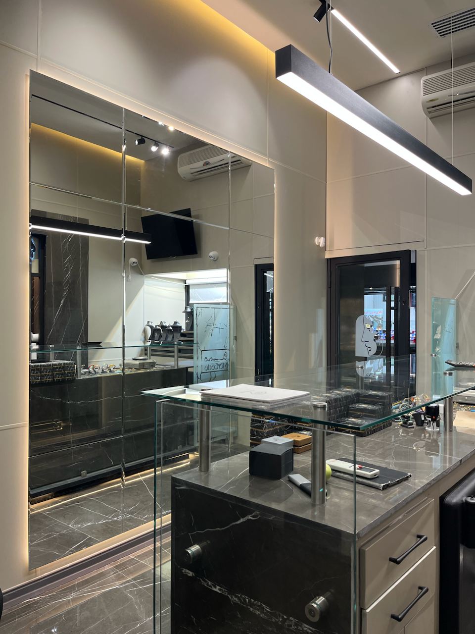 Mercedeh Gallery — 4